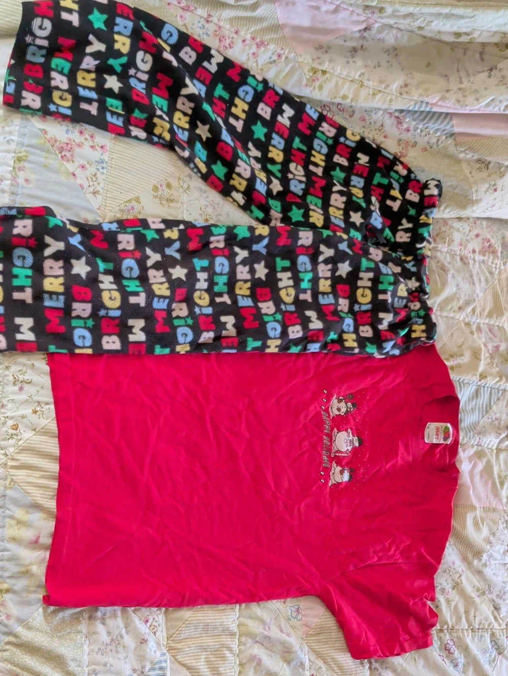 Holiday Time Pink Short-Sleeve Top with Black Multicolor Holiday Letter Pants